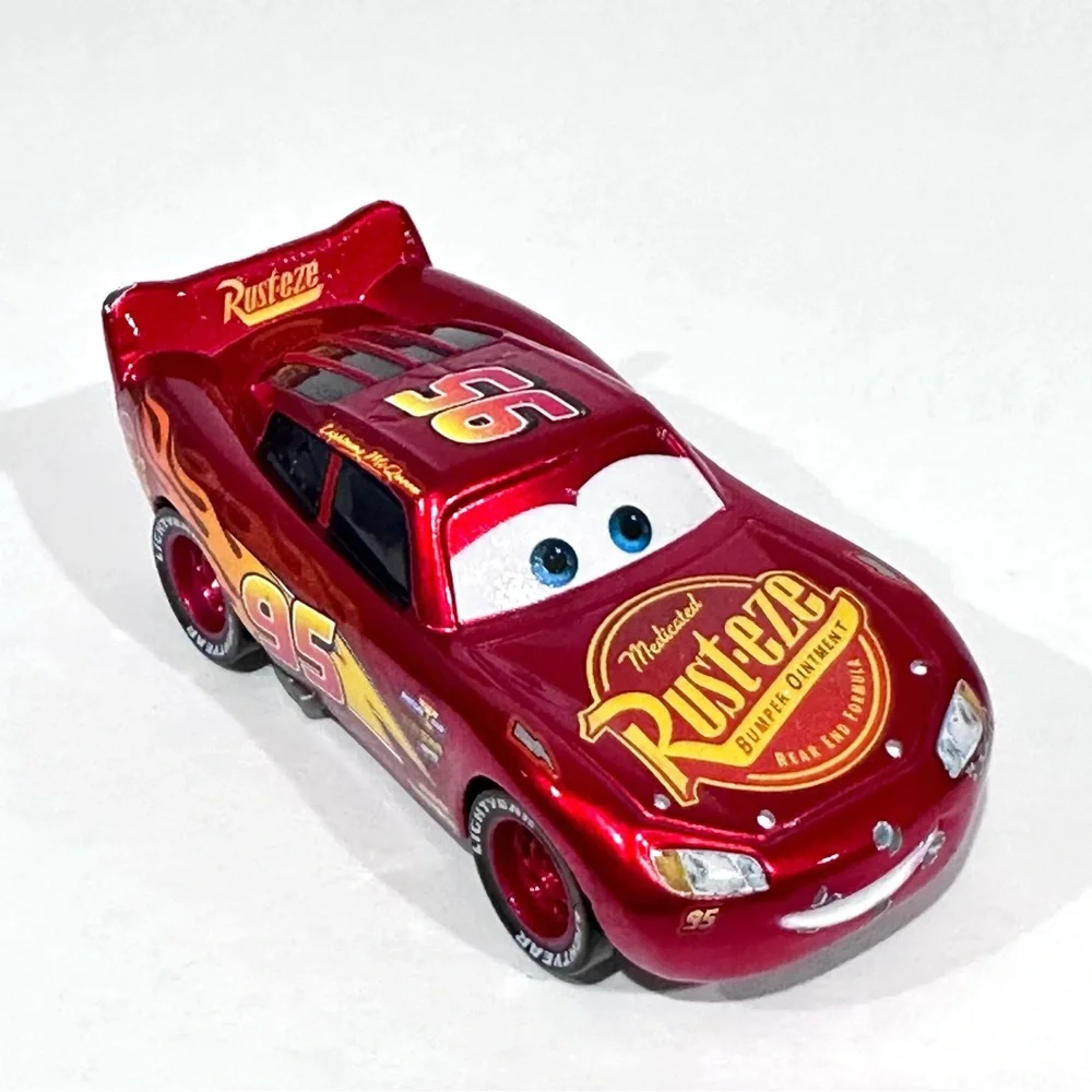 Disney Cars 3 Metallic Lightning McQueen Scavenger Hunt